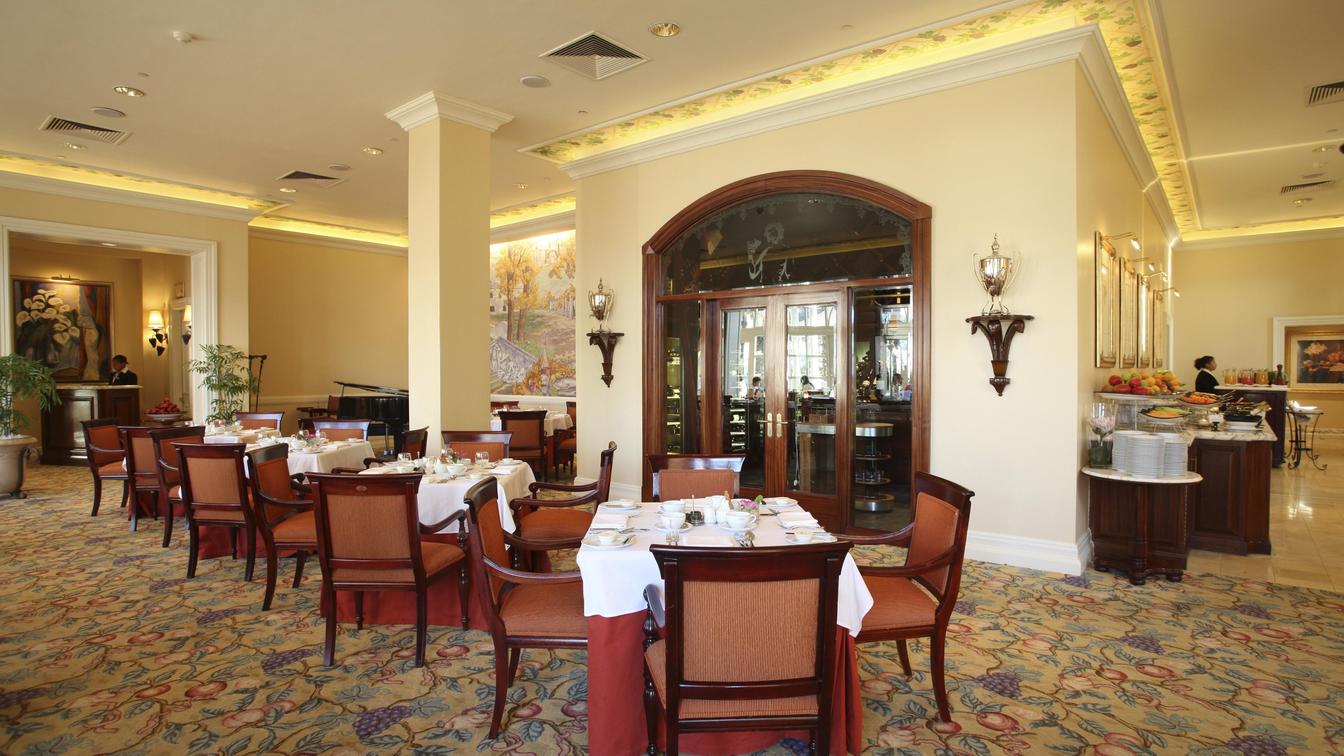 The Table Bay Hotel thumbnail 6